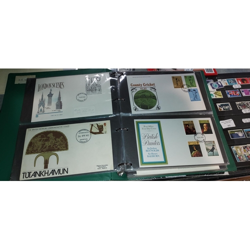 538 - Album Of 66 Gb First Day Covers