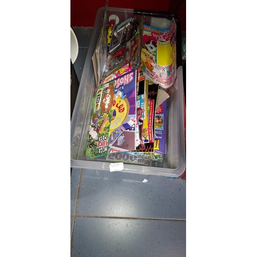 623 - Box Of Children'S Magazines With Toys