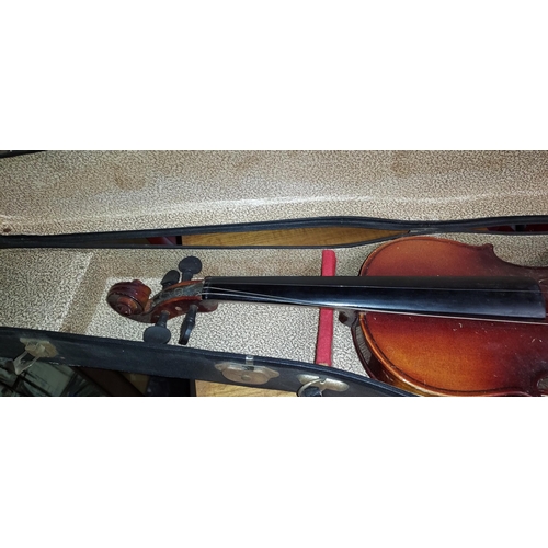 99 - Violin In Case