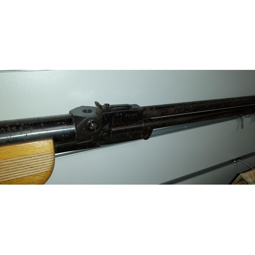 553 - Relum Tornado .22 Air Rifle With Bag