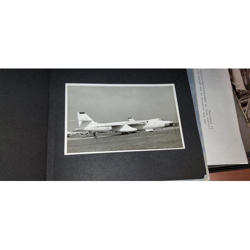 570 - Post War Aeroplane Photo'S In Germany + A Magazine