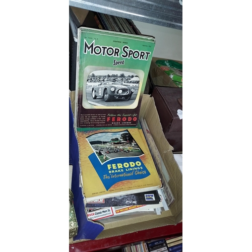 215 - Box Of 1950'S Motor Sport Books & Ephemera