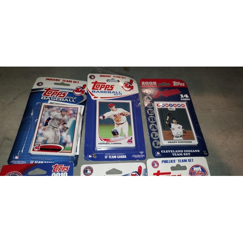 382 - Box With 6 Baseball Sets Of Trading Cards All Mint