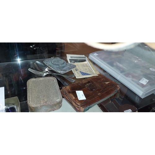 269 - Selection Of Military Items Including Ration Book And Crushed Tobacco Tin, Badges, Wallet, Photos Et... 