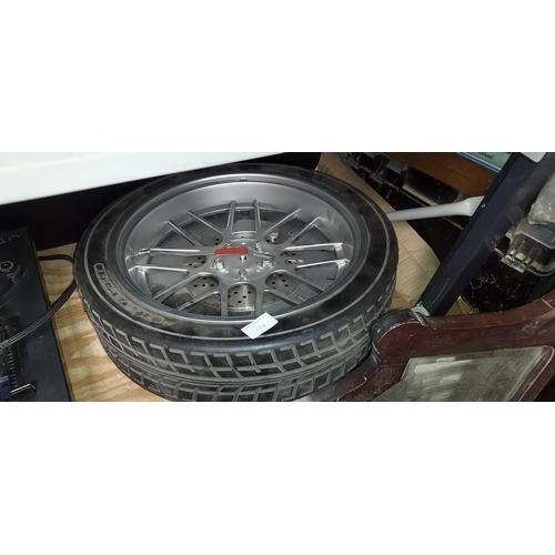 652 - 45Cm Wheel Rim Clock