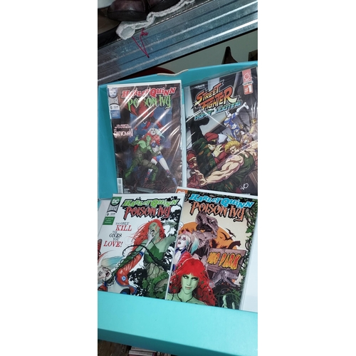 650 - Harley Quinn + Poison Ivy Comics X 5 And Other Mixed Comics Including Dc