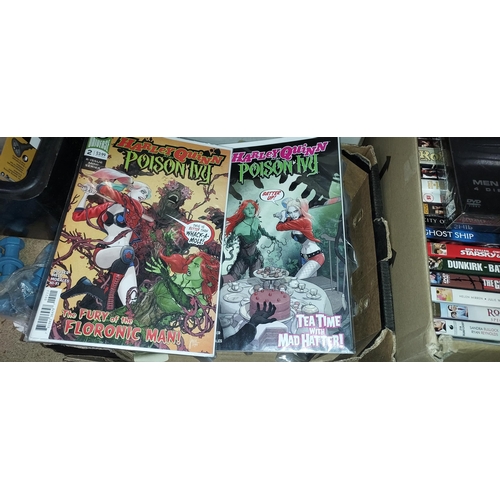 650 - Harley Quinn + Poison Ivy Comics X 5 And Other Mixed Comics Including Dc