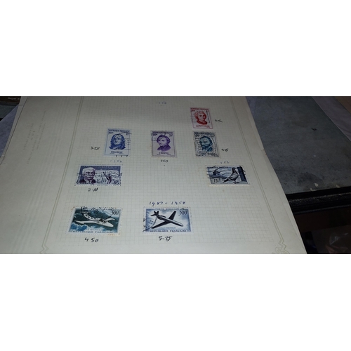 596 - 5 Pages Of French Stamps