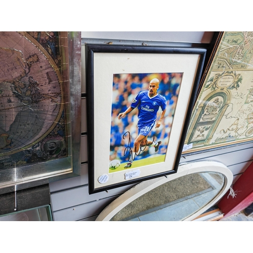 120 - Framed Photo Of Juan Sebastian Vernon With Replica Signature