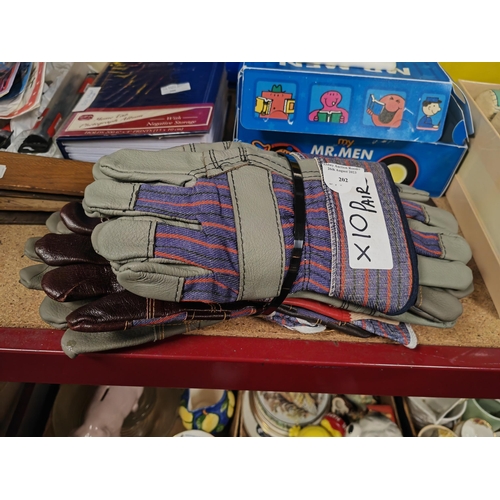 202 - 10 Pairs Of Work Gloves