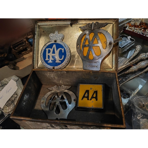 285 - Tin With A A And Rac Badges Etc