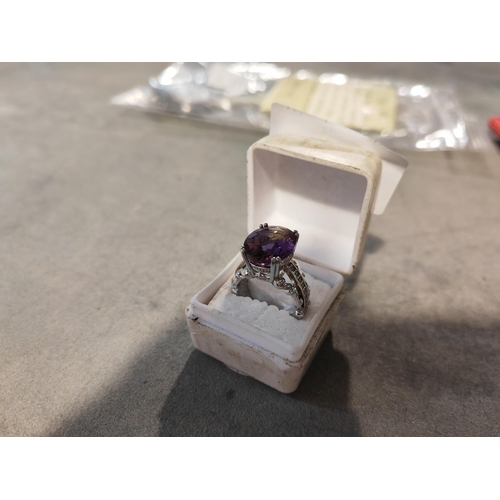 331 - Very Large Silver Amethyst Colour Stone Ring Size L