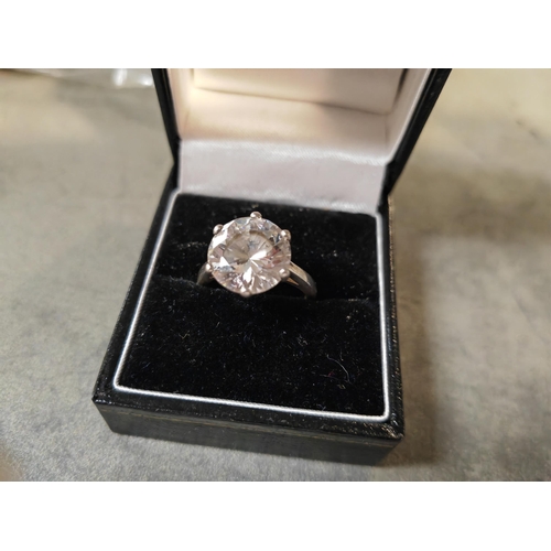 352 - Silver Large Quartz Stone Ring Size N