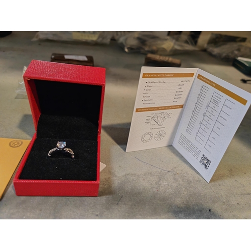 391 - Moissanite 1 Carat Dress Ring With Certificate