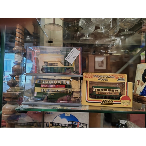 409 - 1 Corgi, Original Omnibus And 1 Lledo Diecast Buses In Boxes