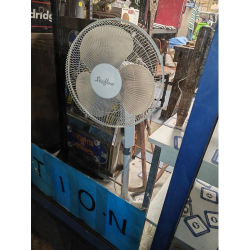 56 - Freestanding Electric Fan Rotating Button Broken