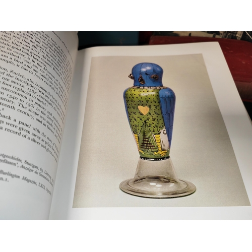 2 - Book James D Rothchild Collection Waddesdon Manor Glass And Enamelled With Slip Case