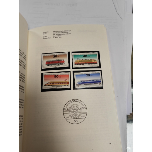 400 - 1975 German Complete Set Of Mint Stamps