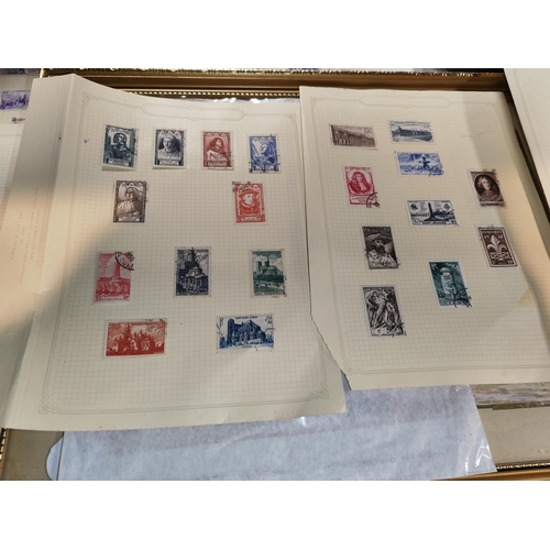 560 - 4 Pages Of French Stamps