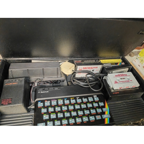 666 - Sinclair Spectrum Zx81 With Data 5000 Workstation Includes Printer, Manuals Etc