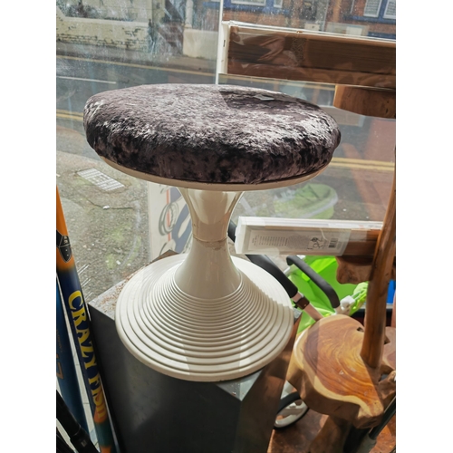 31 - 1970S Space Age Stool