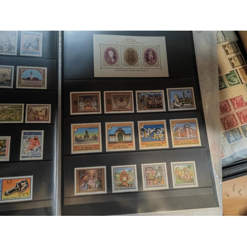 539 - Austrian Year Book  Stamps 1991