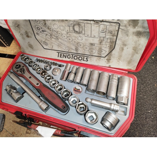 172 - 2 Teng Tools Professional Socket (Some Pieces Replaced)