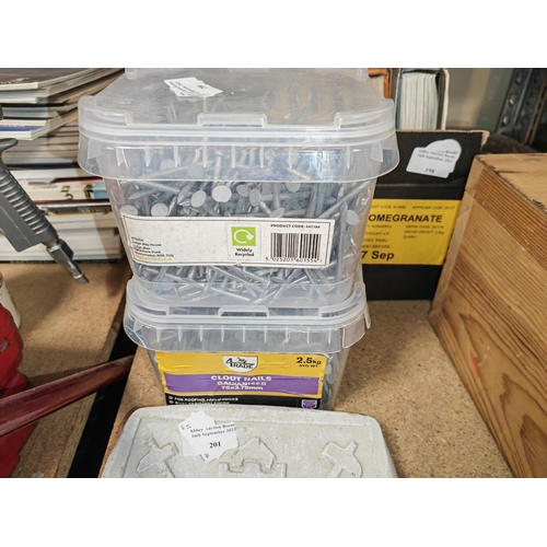 Lot 200       