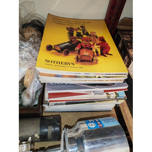 170 - 36 Auction Catalogues Of Cars, Transport, Toys, Models & Automata Including Sotheby'S, Christie'S, C... 