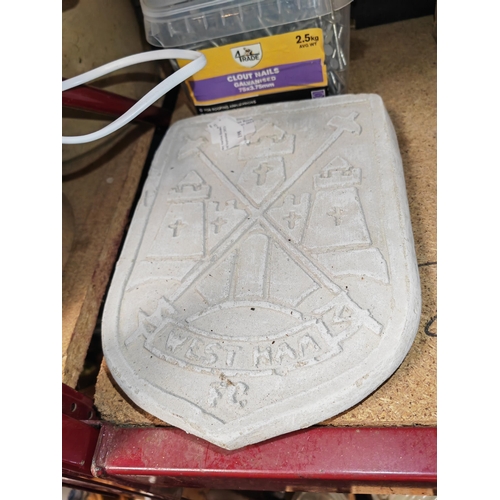198 - Concrete West Ham Plaque