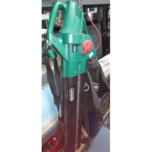 62 - Qualcast Garden Vac/Blower