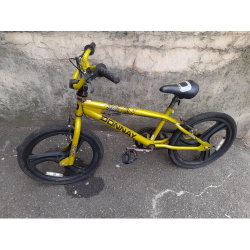 31 - Bmx Donnay Yellow Childs Bike