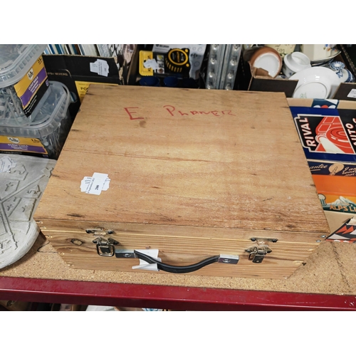 200 - Well Made Wooden Carpenters Tool Box With 850W Belt Sander Tested And Working