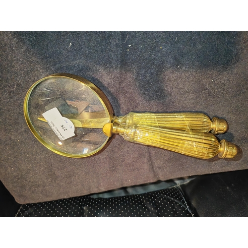 275 - Magnifying Glass Plus Letter Opener