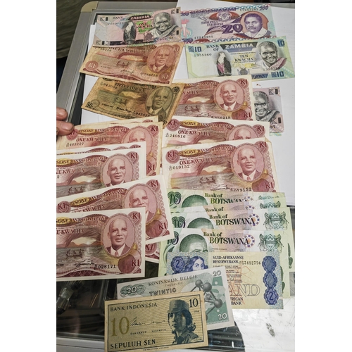 395 - Selection Of Foreign Bank Notes