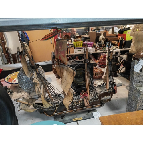 442 - Model Gallon Xv1 Sailing Ship On Plynth