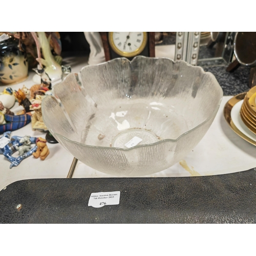 475 - 1920'S Crackle Glass Bowl