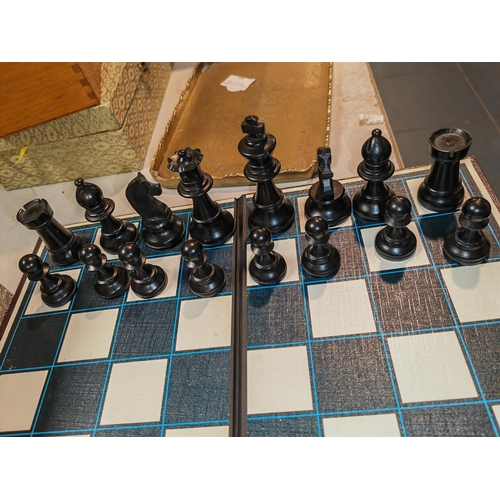 483 - S G Smith Chess Set In Box With Board