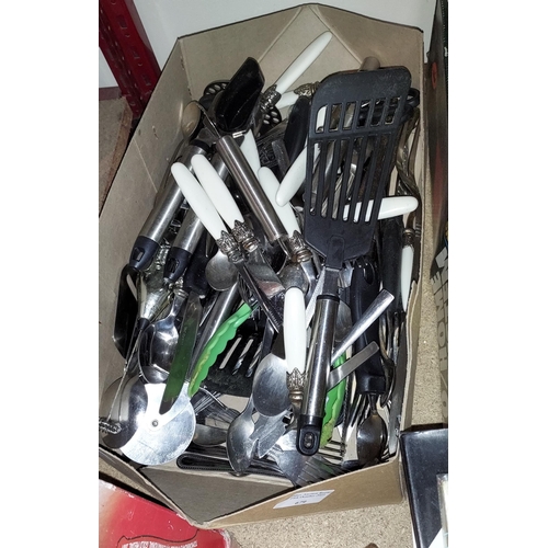 679 - Box Of Cutlery