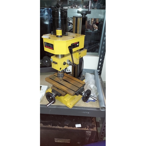 71 - Clarke Metal Worker Milling Machine Model Cmd10