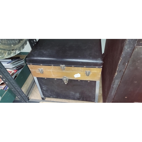 72 - Fishing Box/ Seat