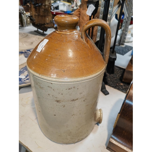 409 - Large Vintage Flagon