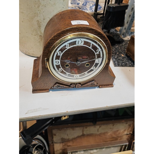 410 - Westminster Chime Mantle Clock Has Pendulum No Key