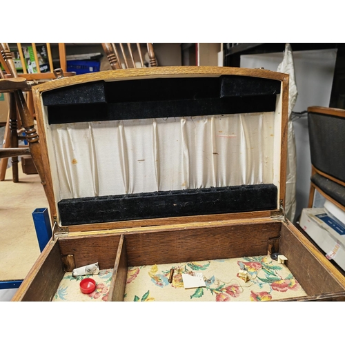 63 - Cutlery Table With Barley Twist Legs