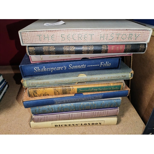 10 - 10 Vintage Folio Society Books