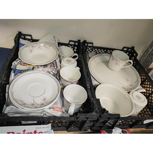 156 - 2 Crates With A Part Royal Doulton Mayfair Patterned Teaset