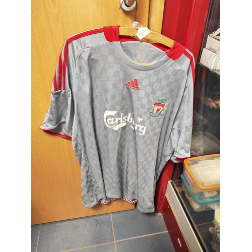 20 - Vintage Liverpool Fc Football Shirt