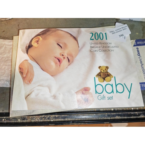 296 - 2007 Baby Gift Coin Set