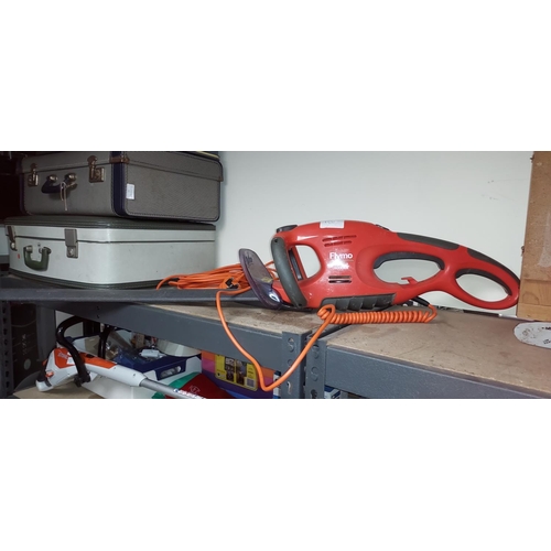 62 - Flymo Easi Mains Hedge Trimmer