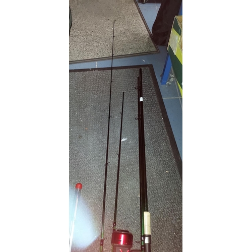 713 - 4 Pce Fresh Water Fishing Rod With Reel, Quivers And Bag